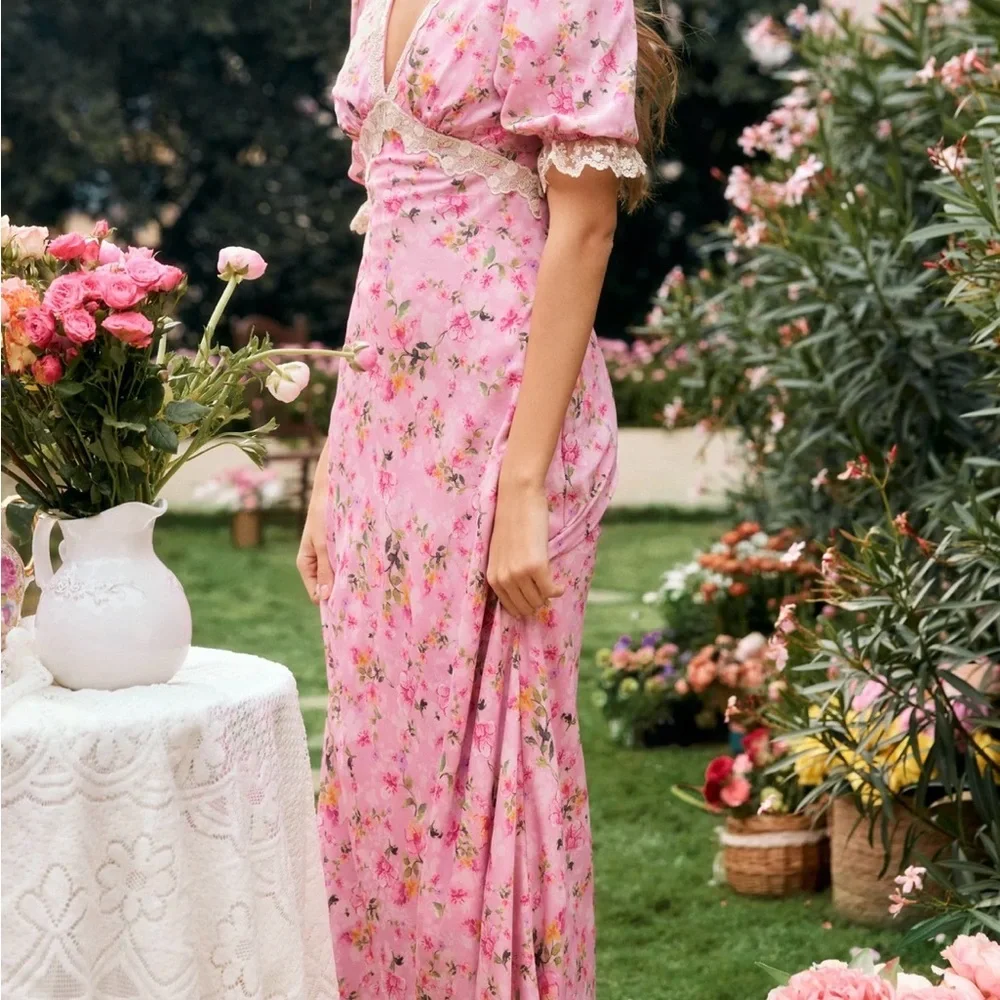 Lait Collection Divia Floral Georgette Midi Dress in Carnation Pink - Picture 10 of 11